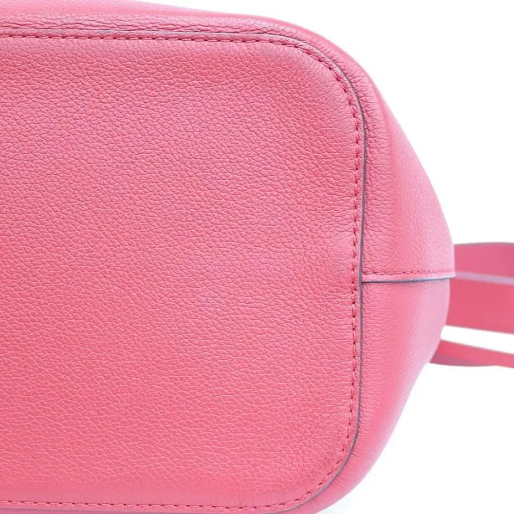 Louis Vuitton LockMe Bucket Bag Red - Picture 9 of 10